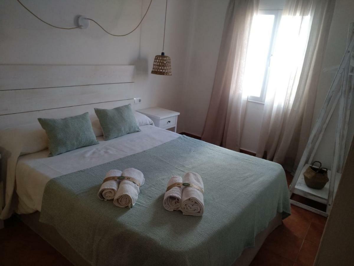 Hostal Sa Posada Set Cales Ciutadella  Exteriör bild