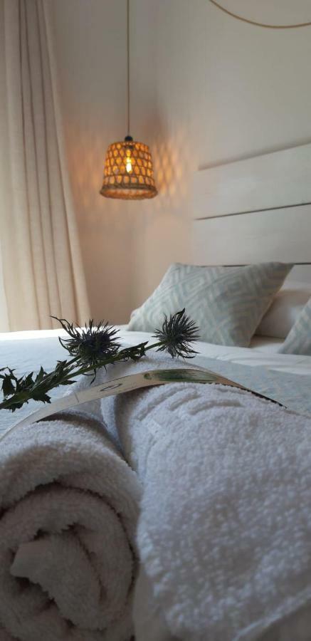 Hostal Sa Posada Set Cales Ciutadella  Exteriör bild