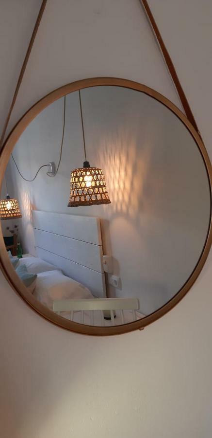 Hostal Sa Posada Set Cales Ciutadella  Exteriör bild