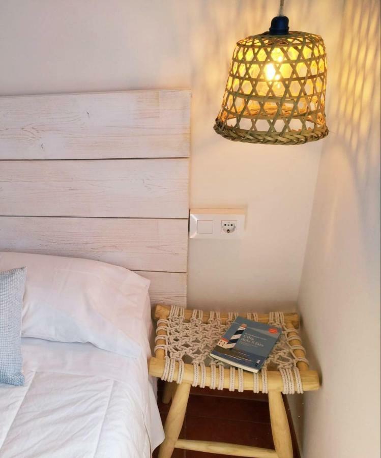Hostal Sa Posada Set Cales Ciutadella  Exteriör bild